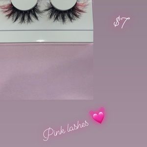 Pink end lashes 💕
